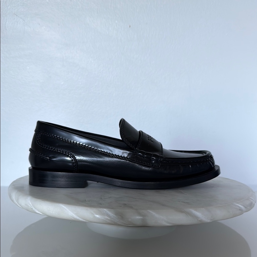 NWOT Fendi Black Leather Slip-On Loafers - IT 36 - Picture 6 of 12